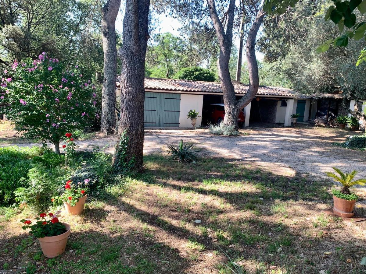 Mazet Proche Golf Villa Nimes Exterior photo